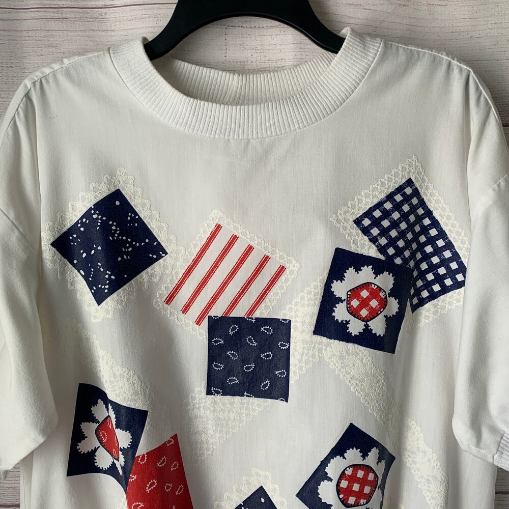 Vintage Caribou White Graphic Shirt with Patriotic Paisley Floral Patches Size M - Picture 2 of 16